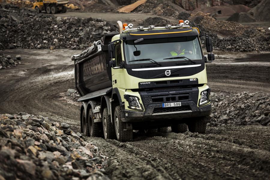  Volvo FMX 8x4 2013 года  (фото 6 из 20)